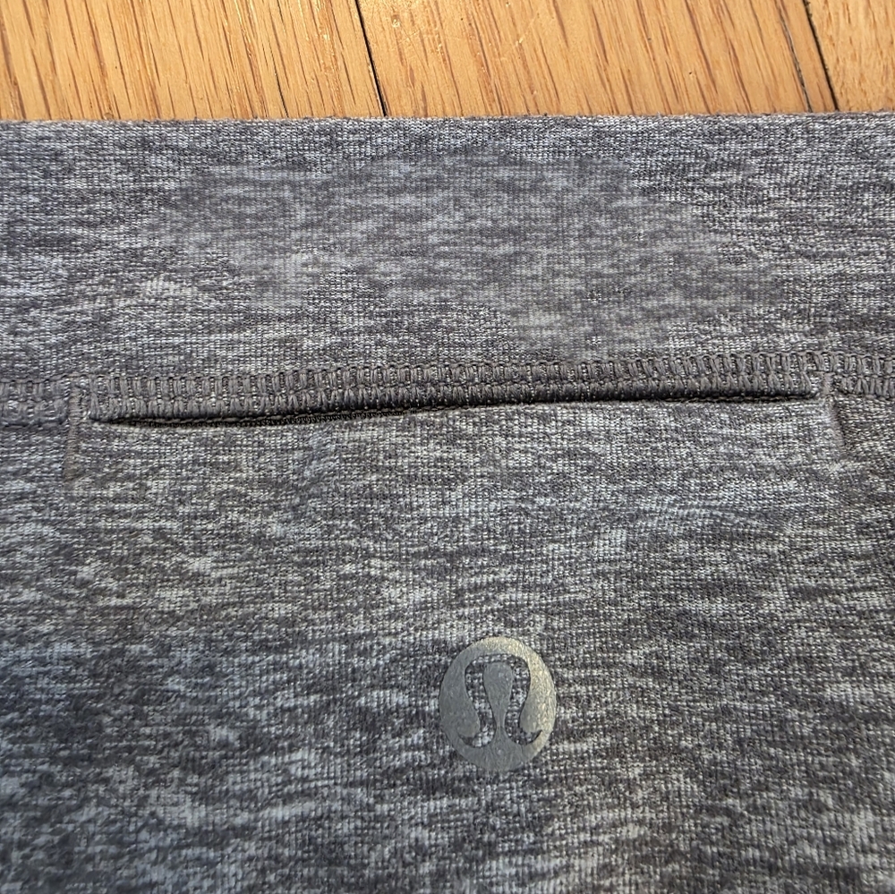Lululemon Leggings With Design - Picture 4 of 5